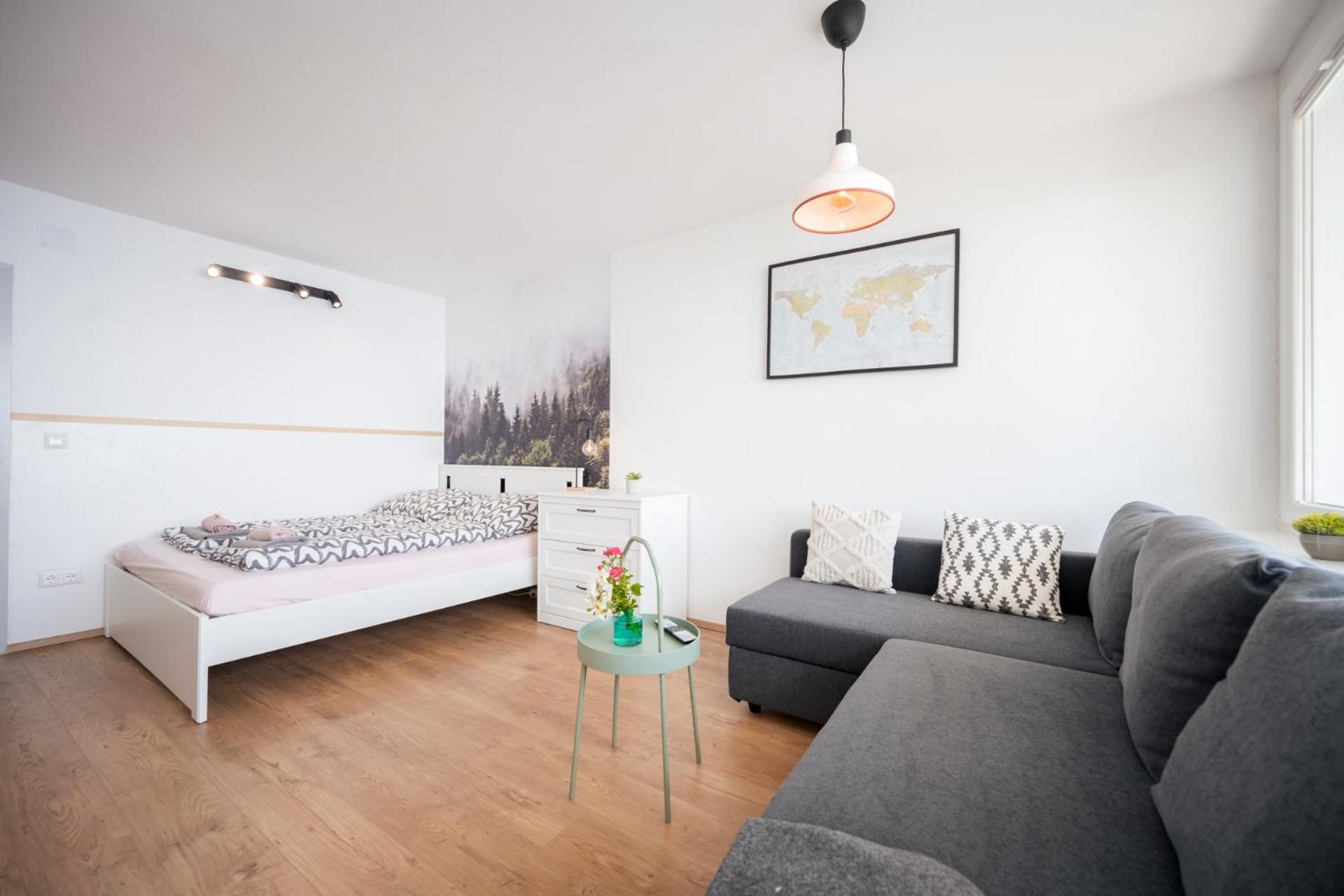 Mooki Mountain & Pool Gerlitzen Apartment Kanzelhohe Екстериор снимка