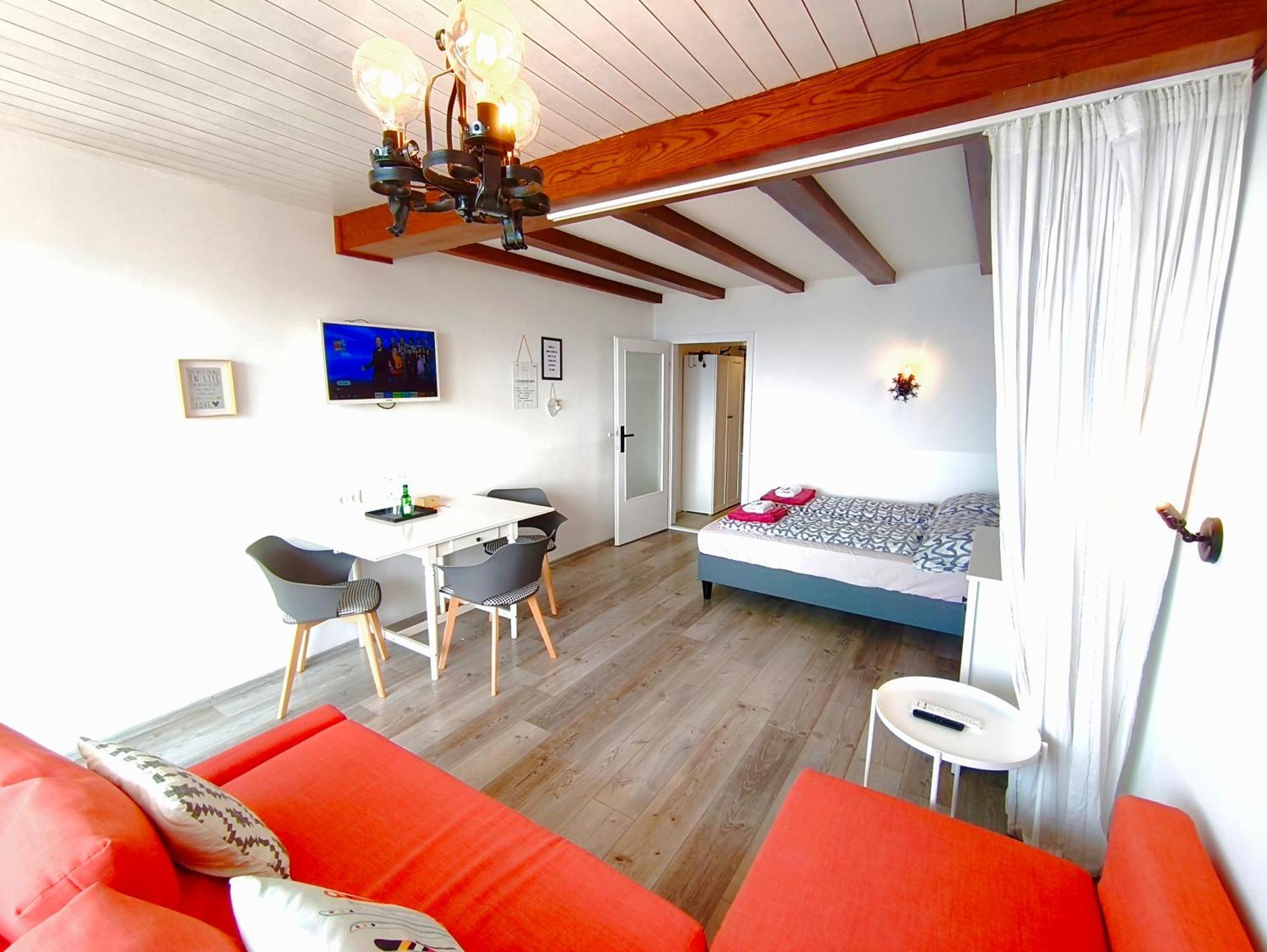 Mooki Mountain & Pool Gerlitzen Apartment Kanzelhohe Екстериор снимка